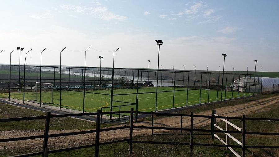 BALTA SULIMANU - MARTIE 2014 - sulimanu-teren-fotbal-nocturna.jpg